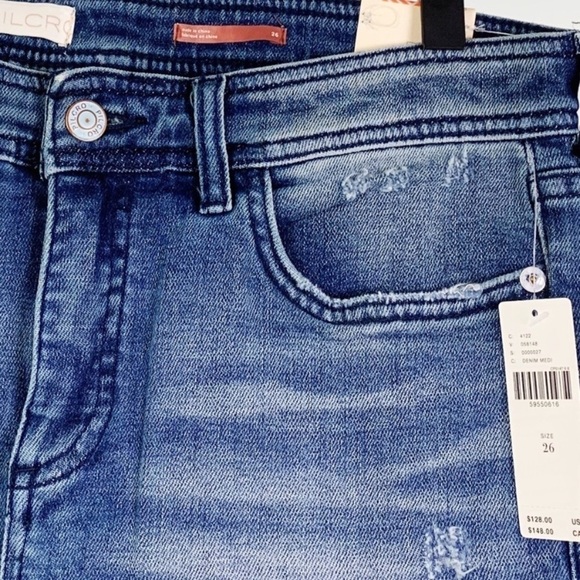 NWT Anthropologie Pilcro High Rise Boyfriend Distressed Dark Wash Denim - Picture 7 of 8